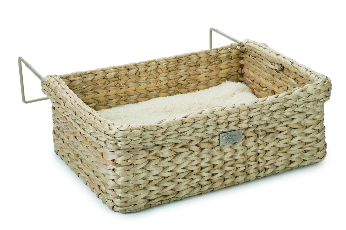 Designed By Lotte Water Hyacinth Wicker Radiator Bed 45cm 1 Designed By Lotte Water Hyacinth Wicker Radiator Bed 45cm